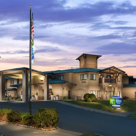 Holiday Inn Express Hotel & Suites Arcata/Eureka-Airport Area By Ihg McKinleyville Dış mekan fotoğraf