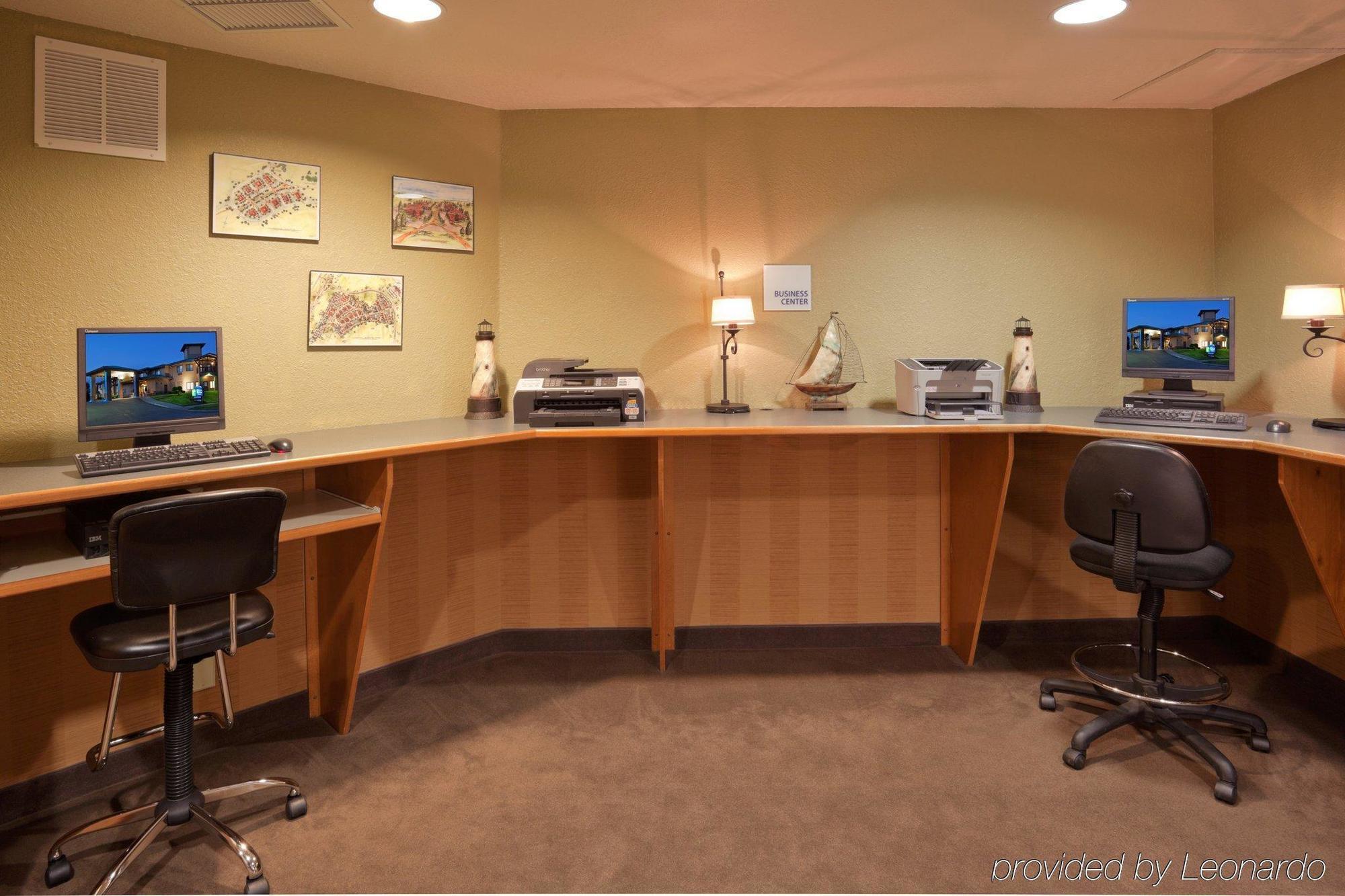 Holiday Inn Express Hotel & Suites Arcata/Eureka-Airport Area By Ihg McKinleyville Konforlar fotoğraf